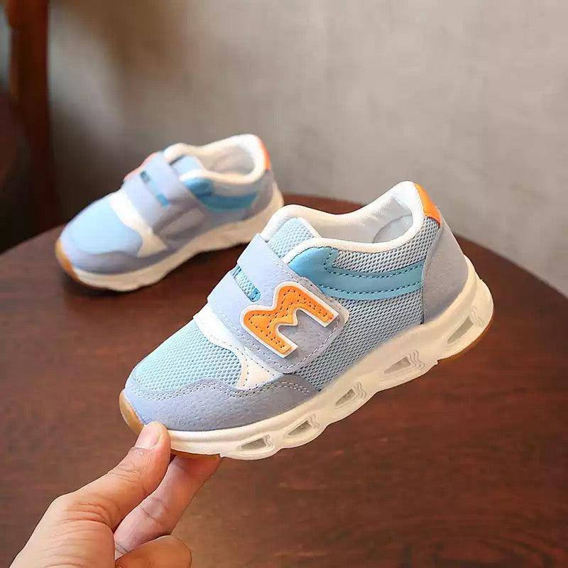 Children Light Up Glowing Sneakers Shoes